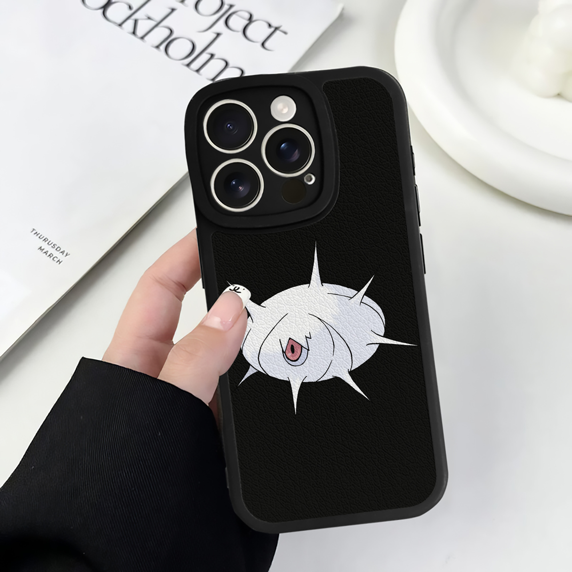 （画像用） ポケットモンスター Pokémon 【iPhone 16シリーズ対応】シリコンスマホケース（レザー調） 材質：シリコン